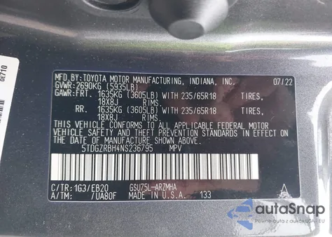 2022 Toyota Highlander Xle z USA, uszkodzony, nr VIN 5TDGZRBH4NS236795